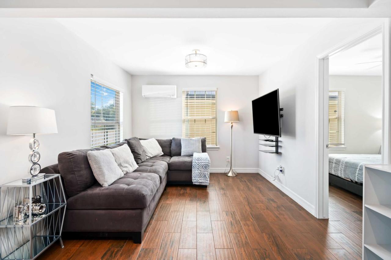 Stunning, Vibrant&Modern APT Near Med Center Houston Exterior foto